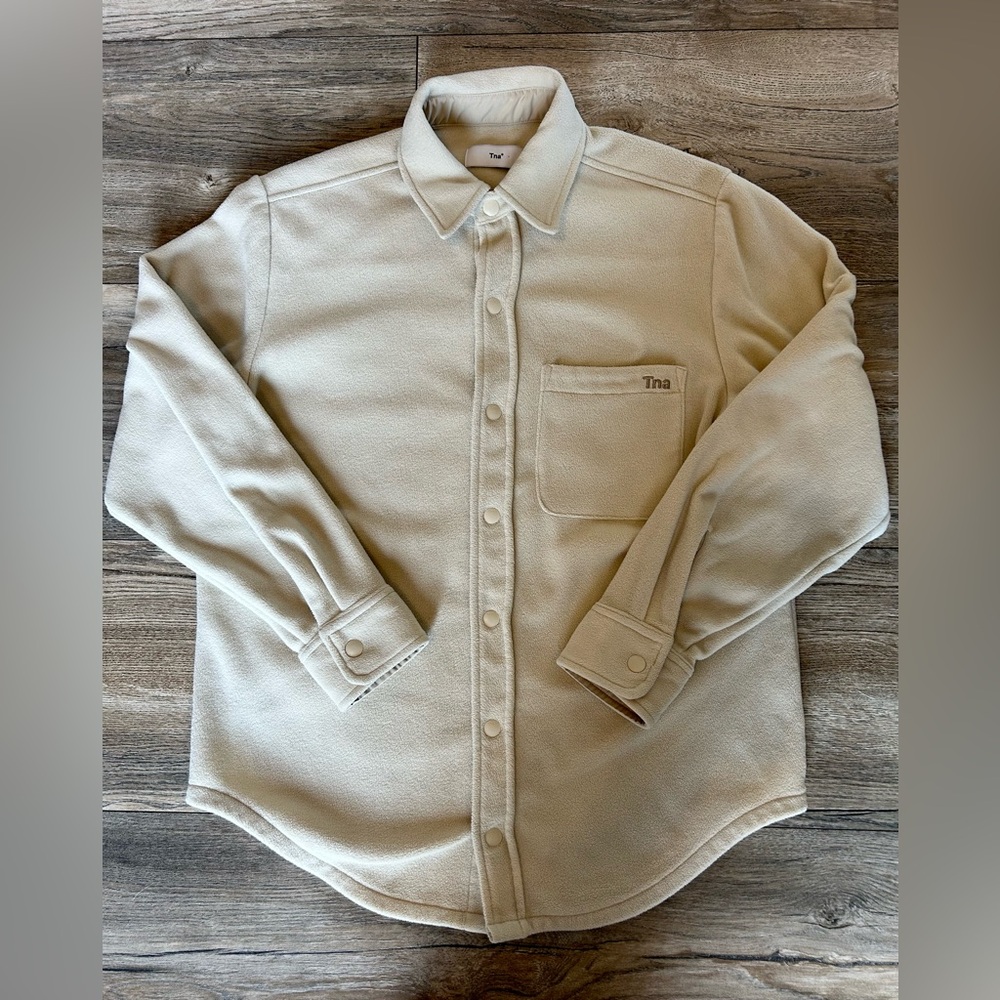 Aritzia TNA Polar Shirt Jacket Button Up Utility Long Sleeve Top - Picture 4 of 6